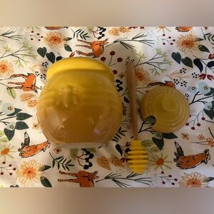 Used Classic Yellow Le Creuset Honey Pot with Silicone Honey Dipper - 16 oz